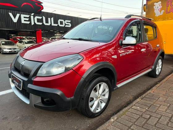 RENAULT SANDERO 1.6 STEPWAY 16V FLEX 4P MANUAL RENAULT SANDERO 1.6 STEPWAY 16V FLEX 4P MANUAL
